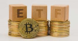 Спотовые биткоин-ETF поднимут спрос на криптовалюту до $30 млрд